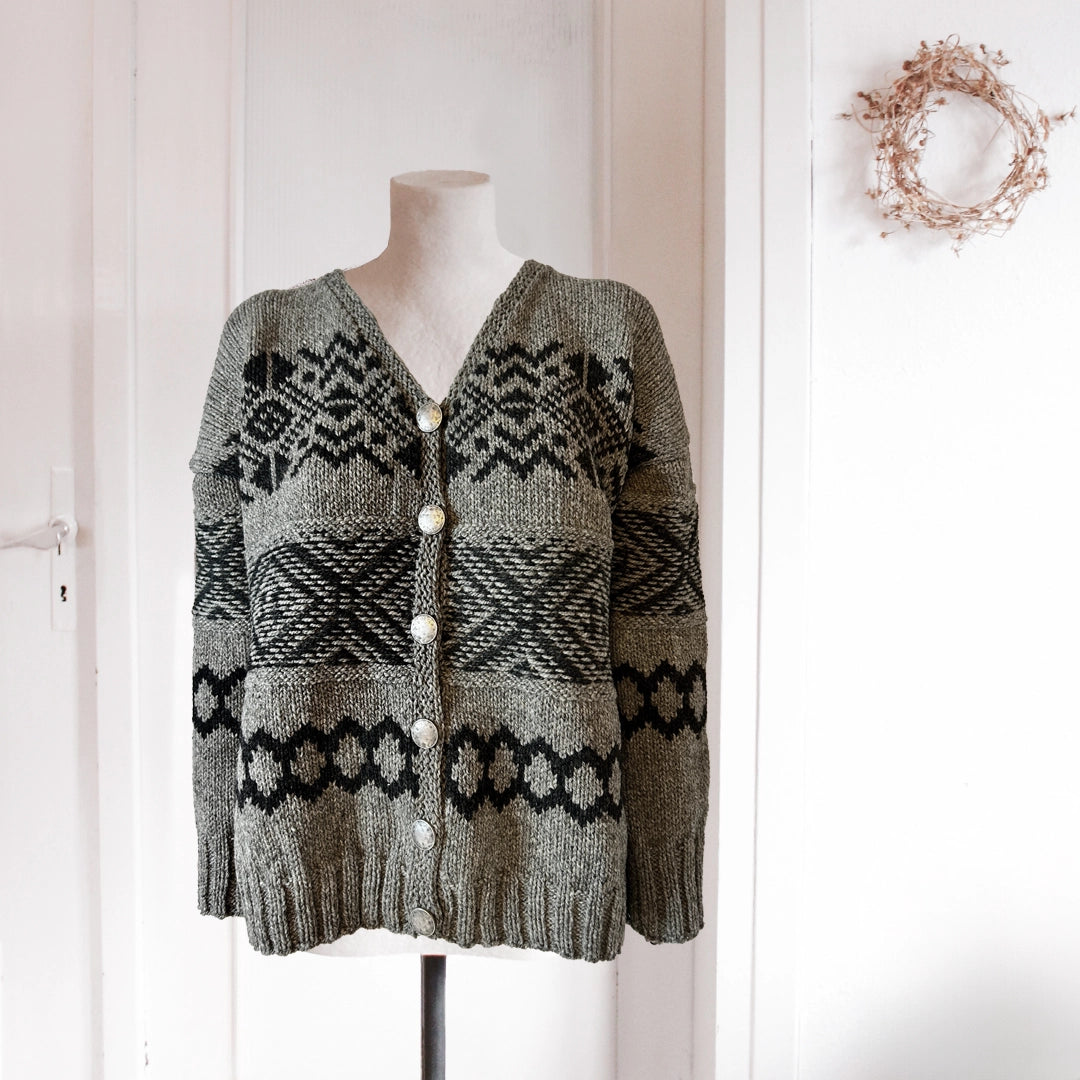 Strickanleitung M006 "Jacke mit Jacquardmuster" Design Eva Varpio DIGITAL